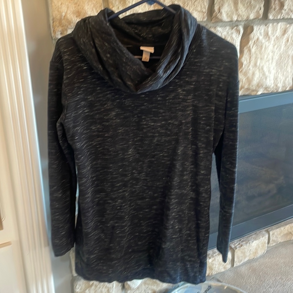 Merona Turtleneck sweater. Grey. Like new. Smoke free. Size medium